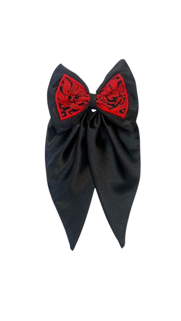 Bow with old Palestinian embroidery