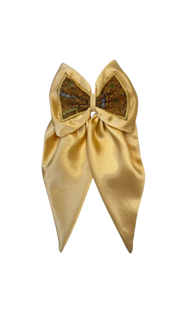 Bow with old Palestinian embroidery