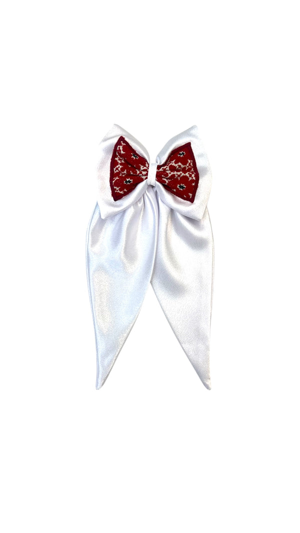 Bow with old Palestinian embroidery